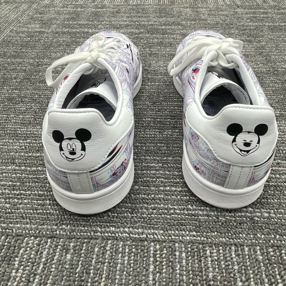 stan smith mickey mouse